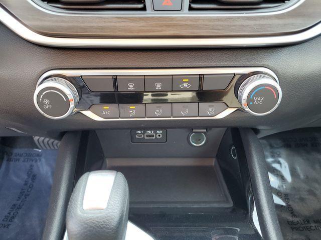 used 2024 Nissan Altima car, priced at $19,814