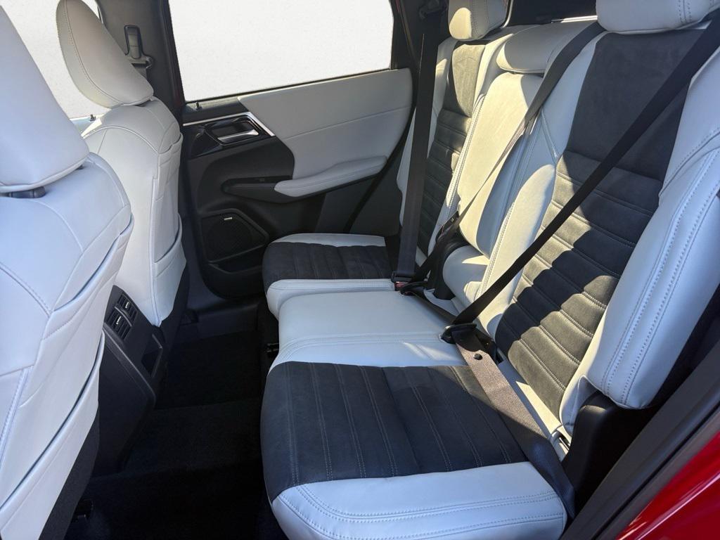 new 2026 Mitsubishi Outlander car, priced at $39,750