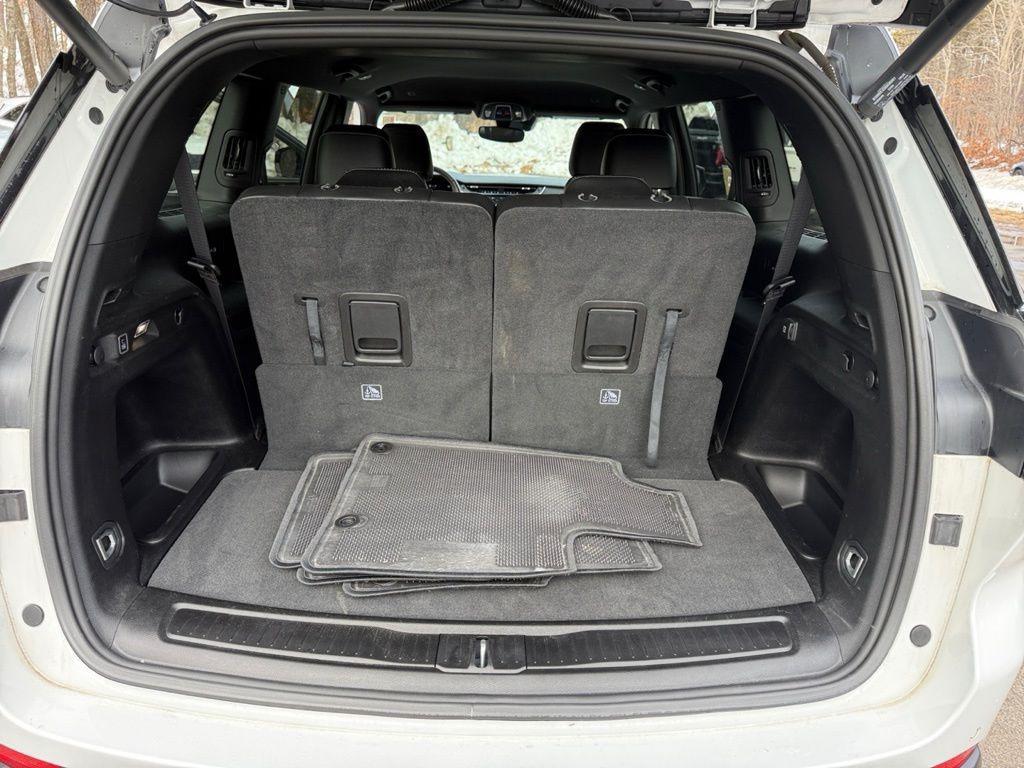 used 2022 Jeep Grand Cherokee L car, priced at $31,195