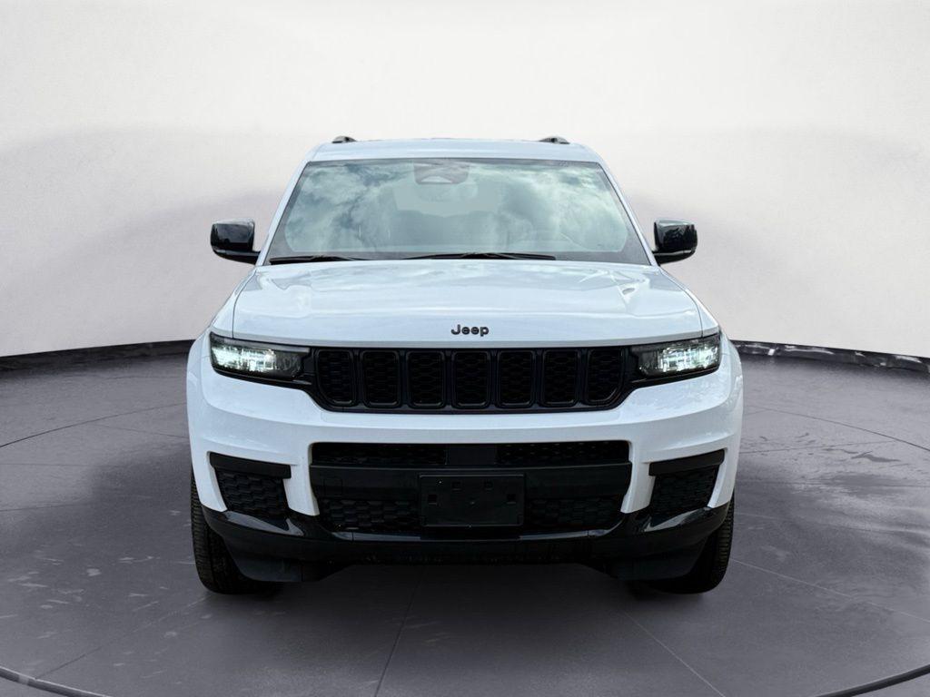 used 2022 Jeep Grand Cherokee L car, priced at $31,195