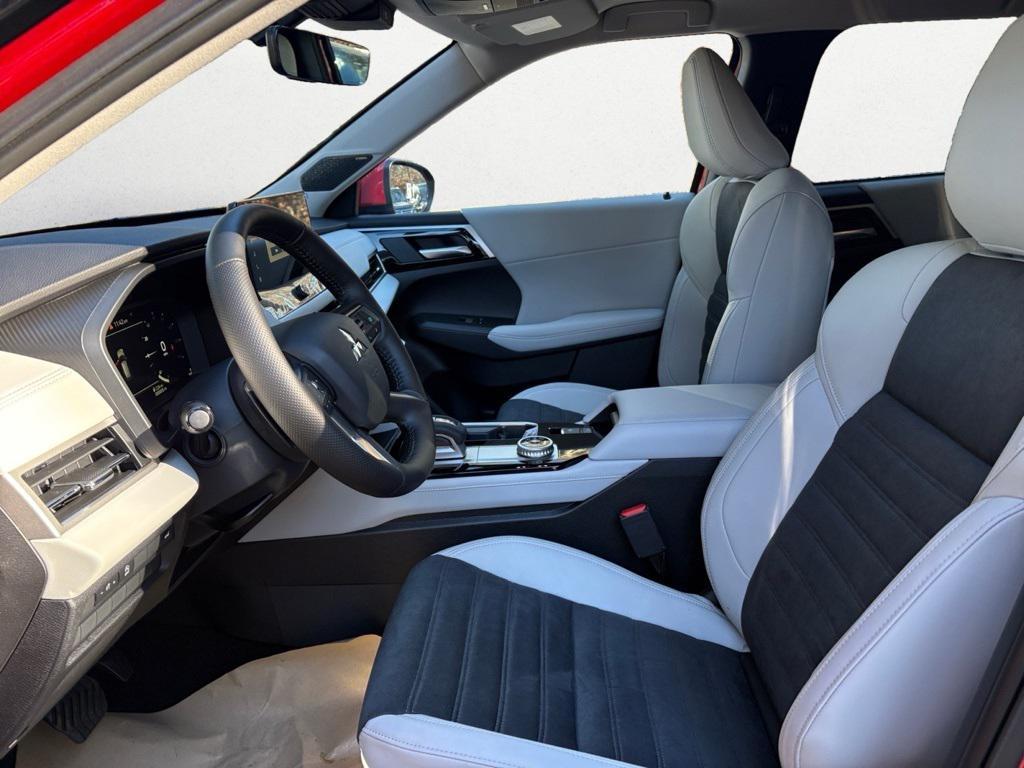 new 2026 Mitsubishi Outlander car