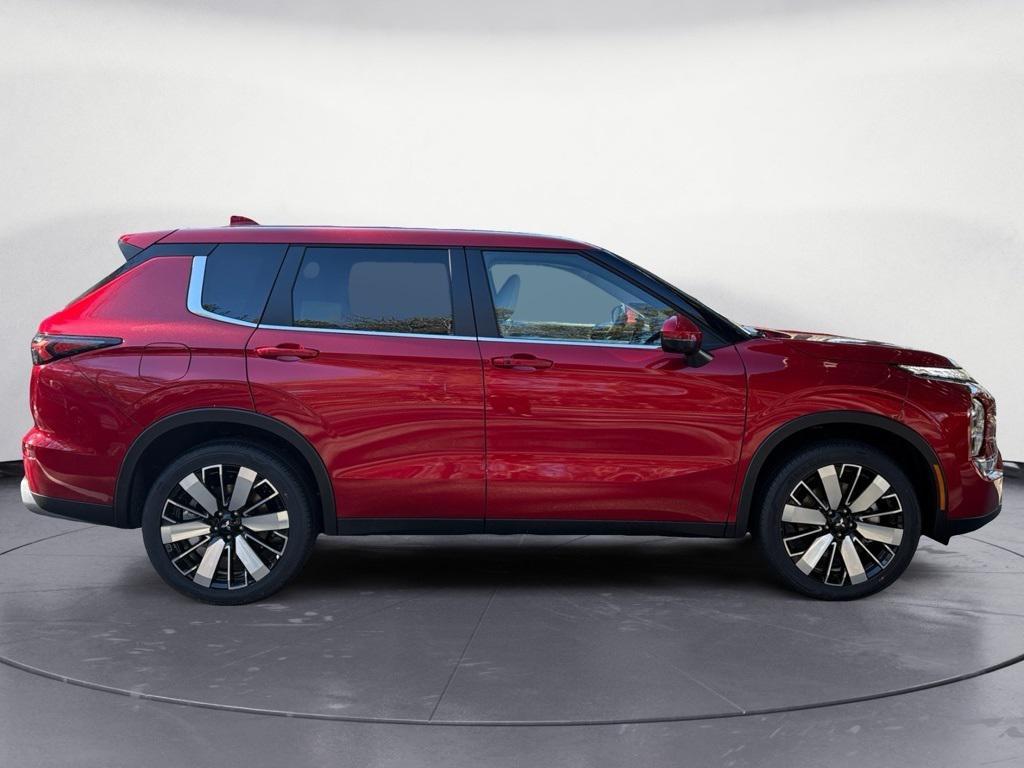 new 2026 Mitsubishi Outlander car