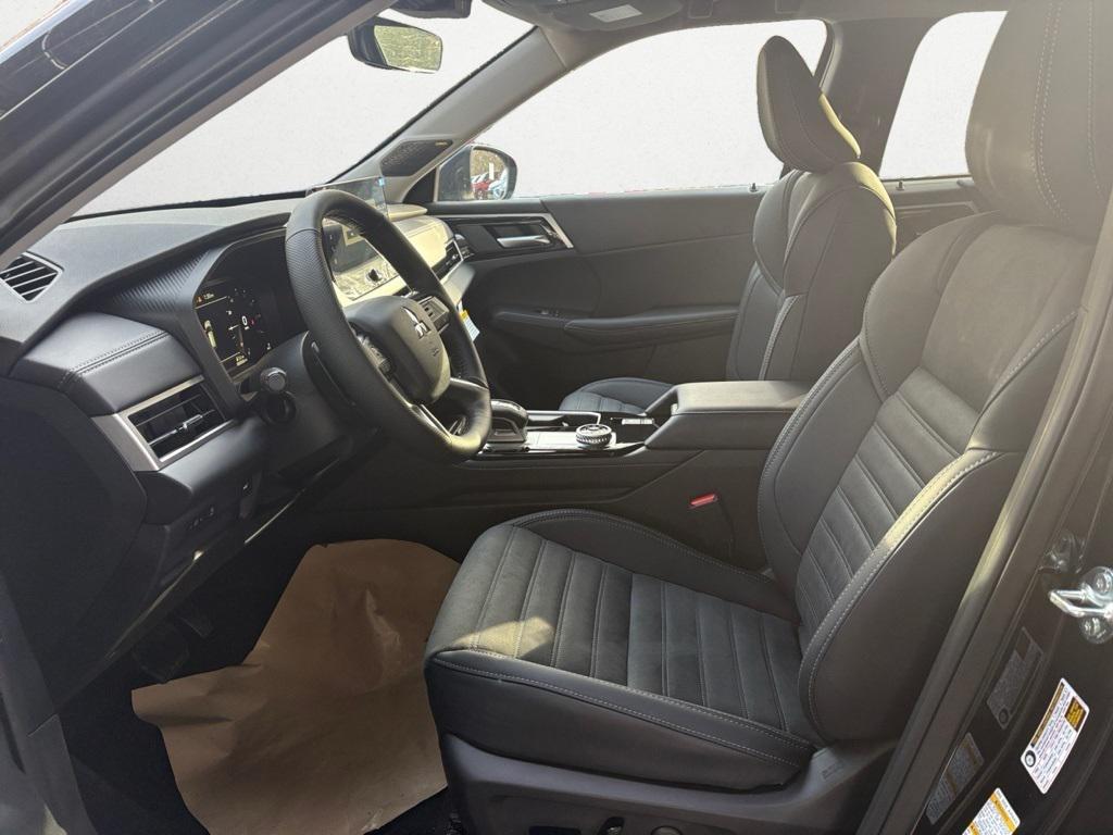 new 2026 Mitsubishi Outlander car, priced at $42,950