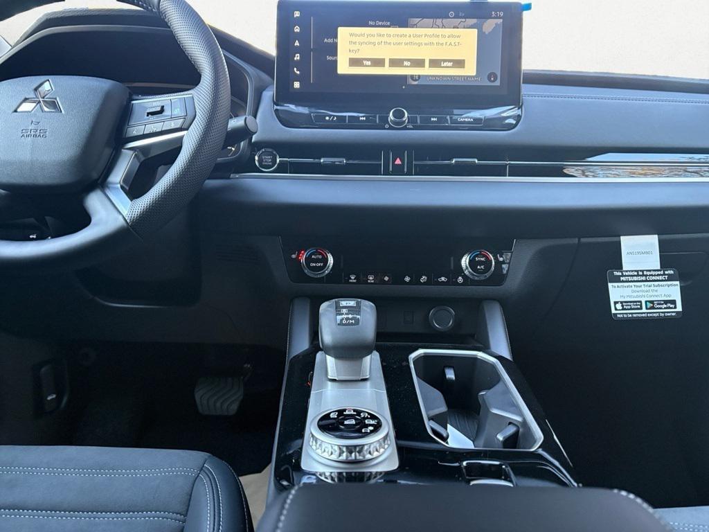 new 2026 Mitsubishi Outlander car, priced at $40,555