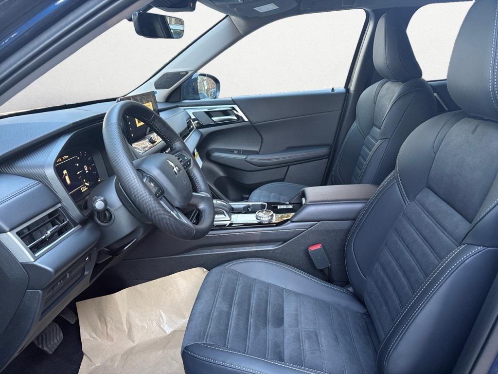 new 2026 Mitsubishi Outlander car, priced at $40,555