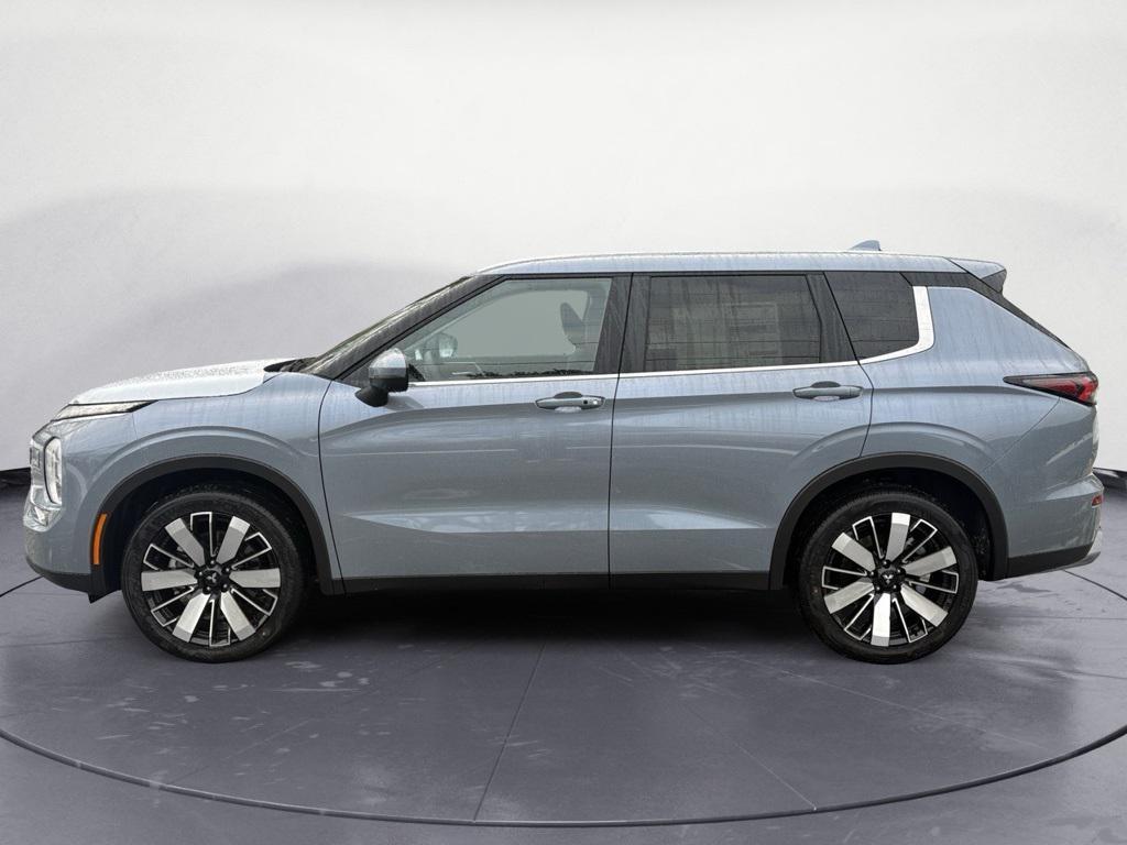 new 2026 Mitsubishi Outlander car, priced at $39,145