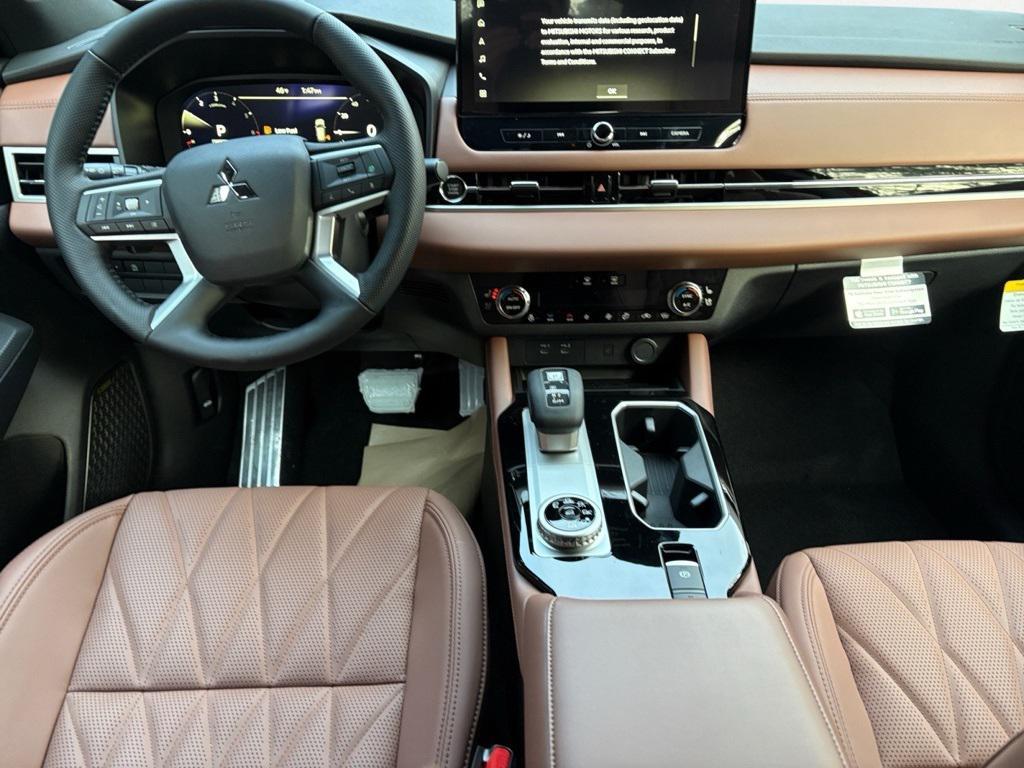 new 2026 Mitsubishi Outlander car, priced at $48,115