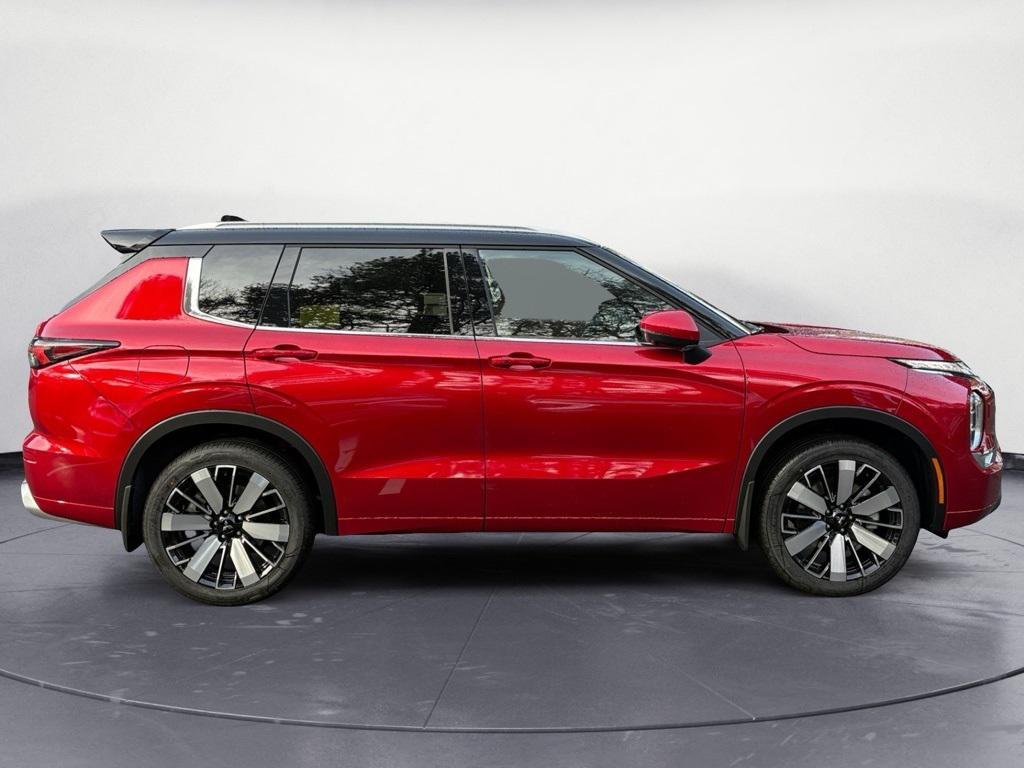new 2026 Mitsubishi Outlander car, priced at $48,115