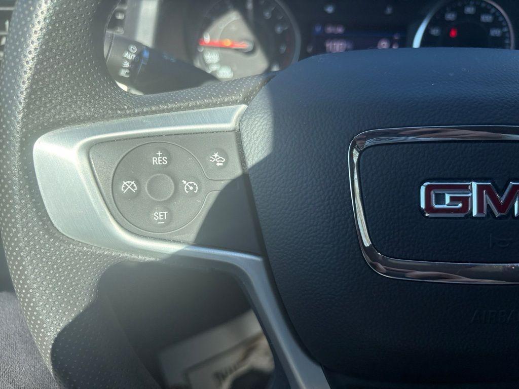 used 2023 GMC Acadia car, priced at $30,500