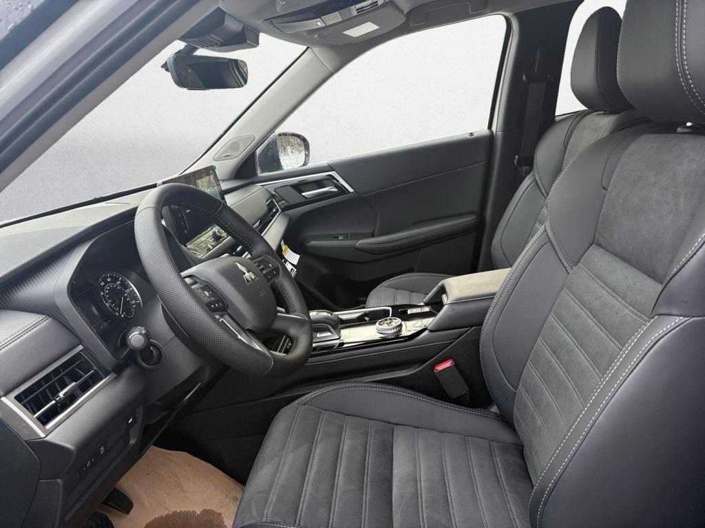 new 2026 Mitsubishi Outlander car, priced at $44,835