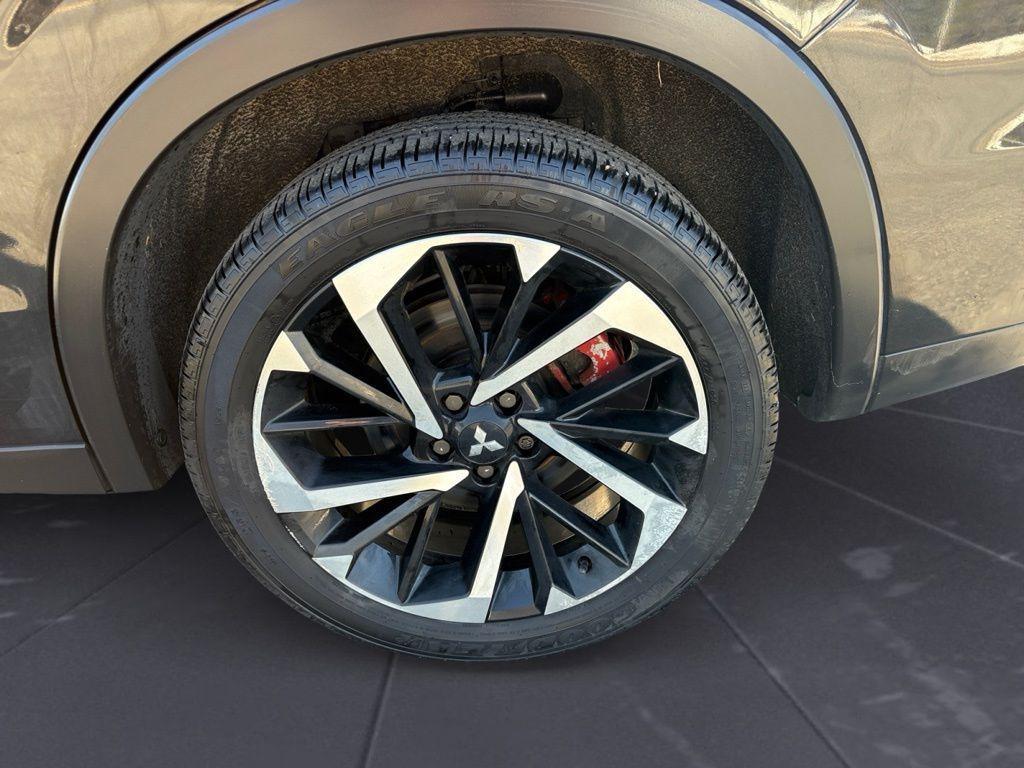 used 2022 Mitsubishi Outlander car, priced at $19,990