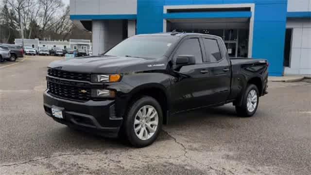 used 2022 Chevrolet Silverado 1500 car, priced at $27,885