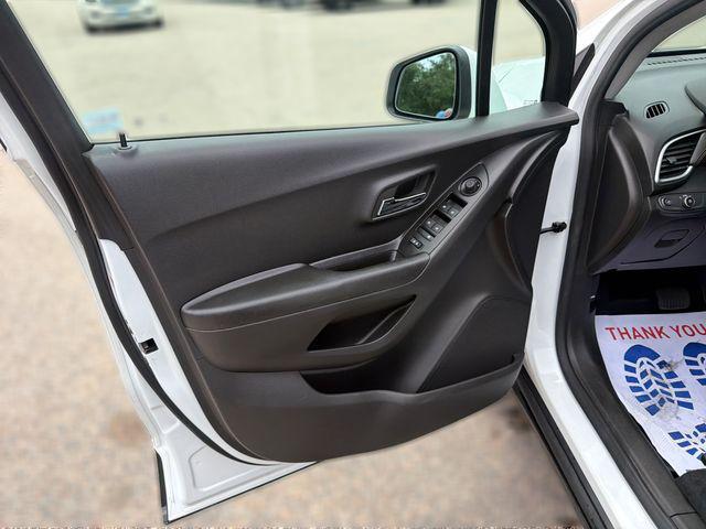used 2022 Chevrolet Trax car, priced at $19,995