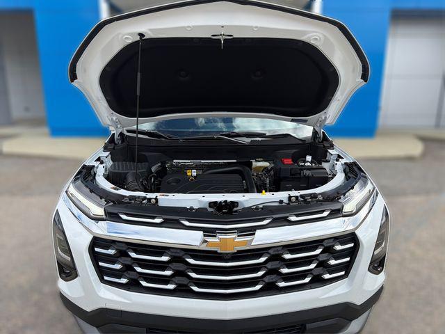 new 2026 Chevrolet Equinox car, priced at $29,600