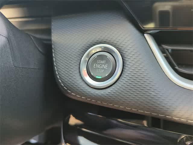 new 2026 Chevrolet Equinox car, priced at $33,100