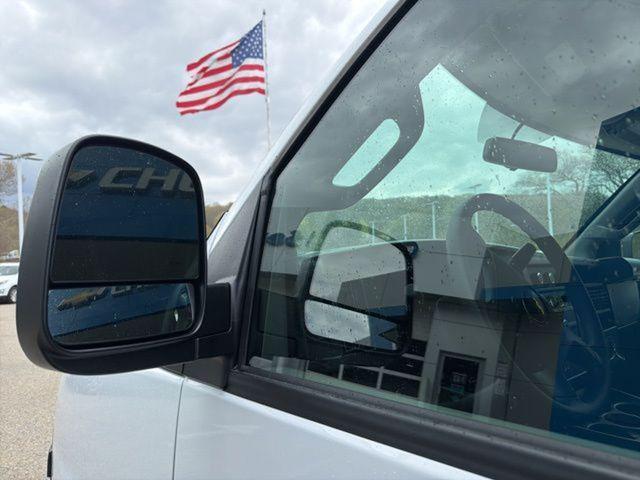 new 2026 Chevrolet Express 2500 car, priced at $44,725