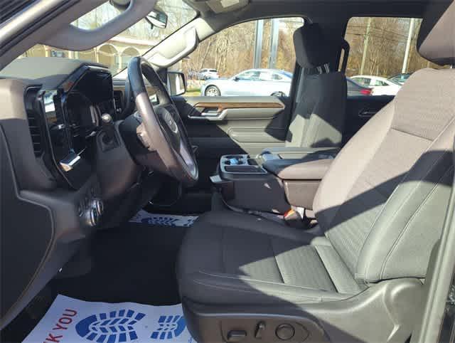 used 2022 GMC Sierra 1500 car, priced at $35,427