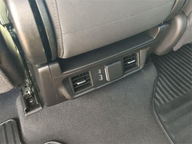 used 2022 GMC Sierra 1500 car, priced at $35,427