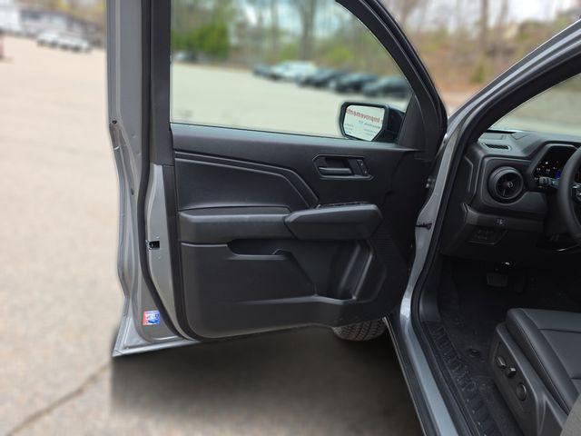 new 2026 Chevrolet Colorado car, priced at $44,120