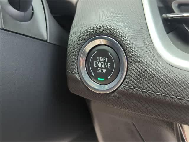 new 2025 Chevrolet TrailBlazer car, priced at $28,325