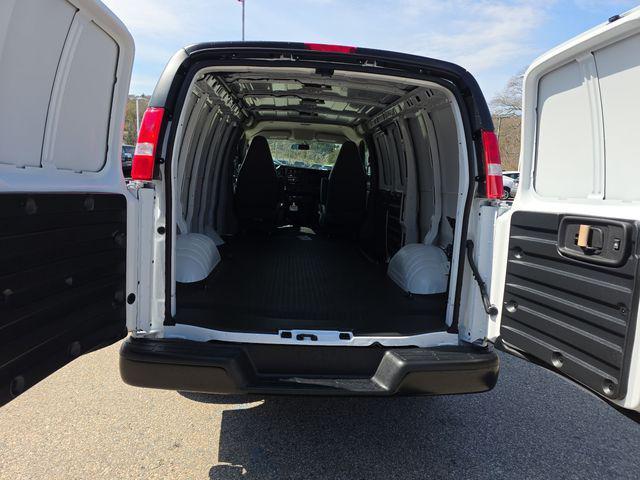 new 2026 Chevrolet Express 2500 car, priced at $44,725