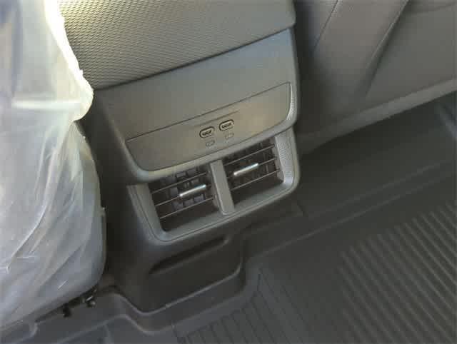 new 2026 Chevrolet Equinox car, priced at $32,595