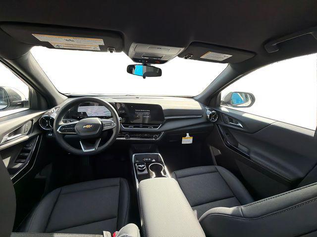 new 2026 Chevrolet Equinox car, priced at $32,205