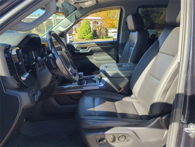 used 2022 Chevrolet Silverado 1500 car, priced at $39,883