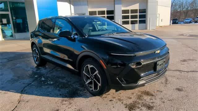 new 2026 Chevrolet Equinox EV car, priced at $33,384