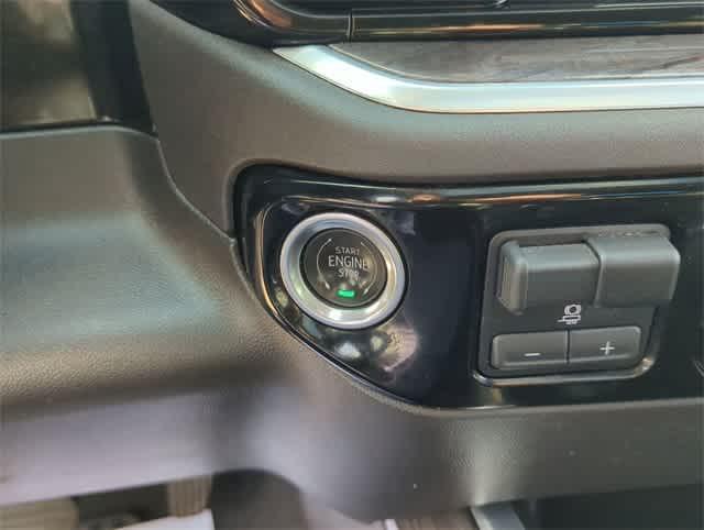 used 2022 Chevrolet Silverado 1500 car, priced at $35,809