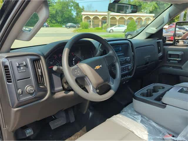 new 2024 Chevrolet Silverado 1500 car, priced at $44,832