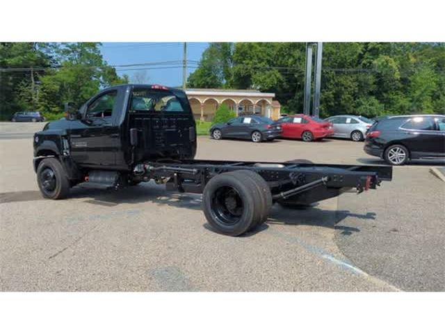 new 2024 Chevrolet Silverado 1500 car, priced at $44,832