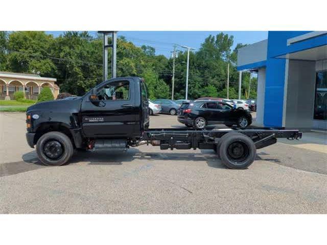 new 2024 Chevrolet Silverado 1500 car, priced at $44,832