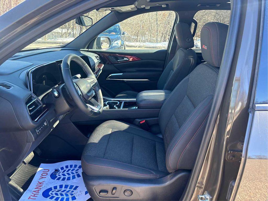 used 2024 Chevrolet Traverse car, priced at $42,774