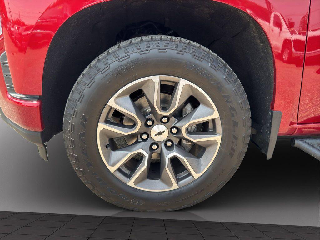 used 2022 Chevrolet Silverado 1500 car, priced at $32,995