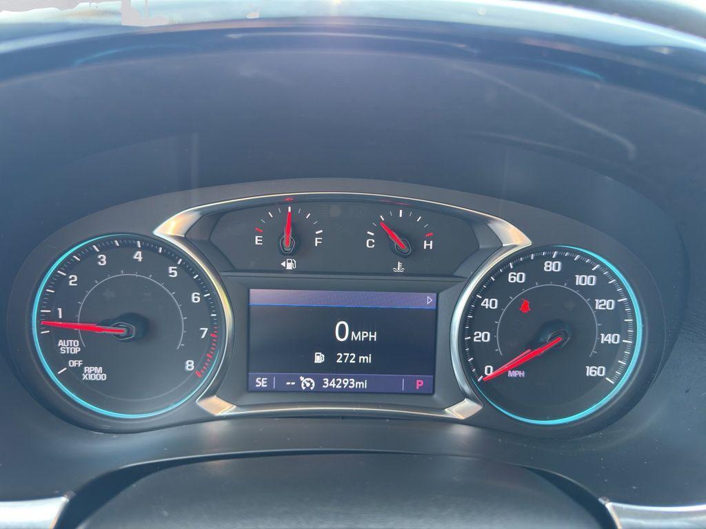 used 2023 Chevrolet Traverse car, priced at $32,995