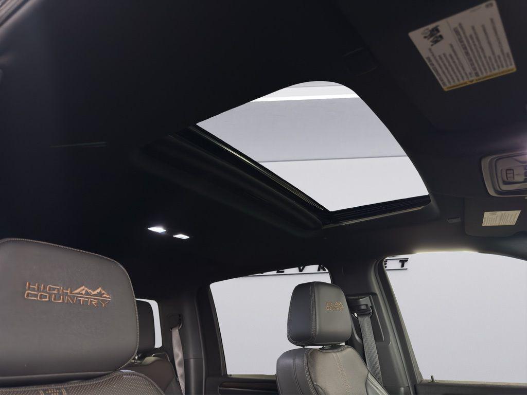 used 2024 Chevrolet Silverado 2500 car, priced at $67,999