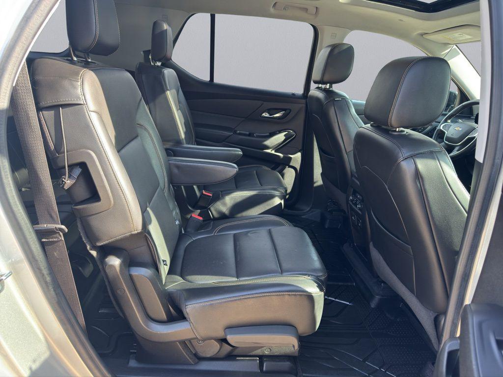 used 2018 Chevrolet Traverse car, priced at $24,995