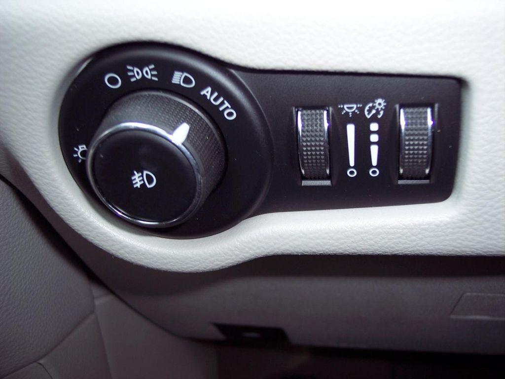 used 2017 Chrysler Pacifica car, priced at $12,850