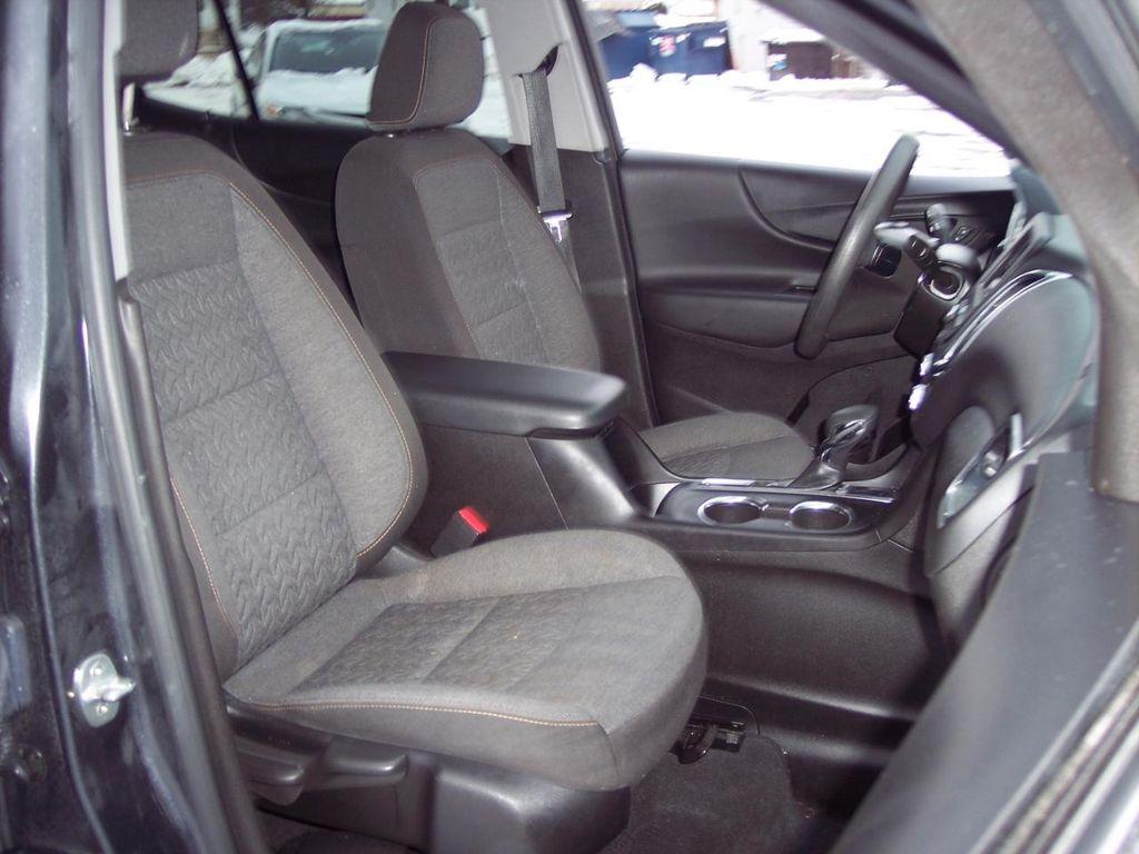 used 2022 Chevrolet Equinox car, priced at $17,500