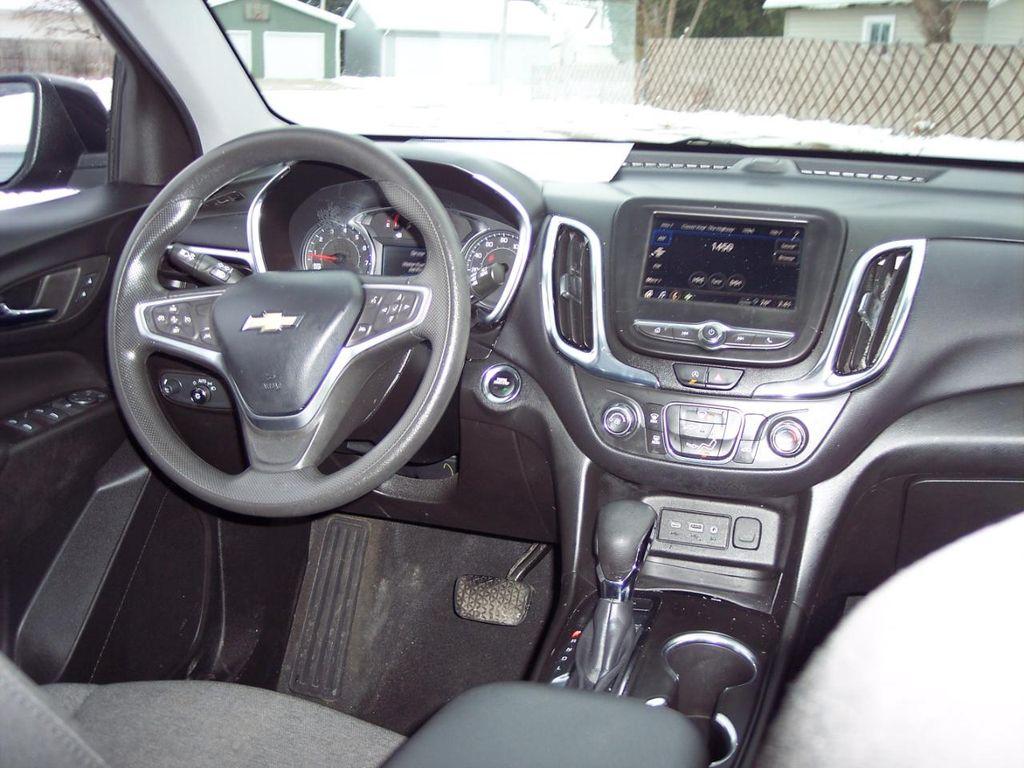 used 2022 Chevrolet Equinox car, priced at $17,500