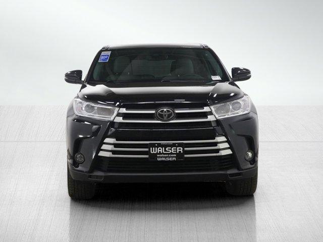 used 2019 Toyota Highlander car, priced at $20,199