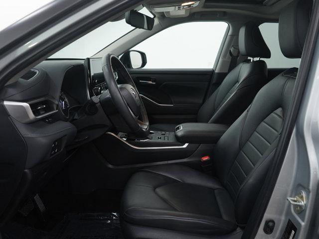 used 2023 Toyota Highlander car, priced at $42,549