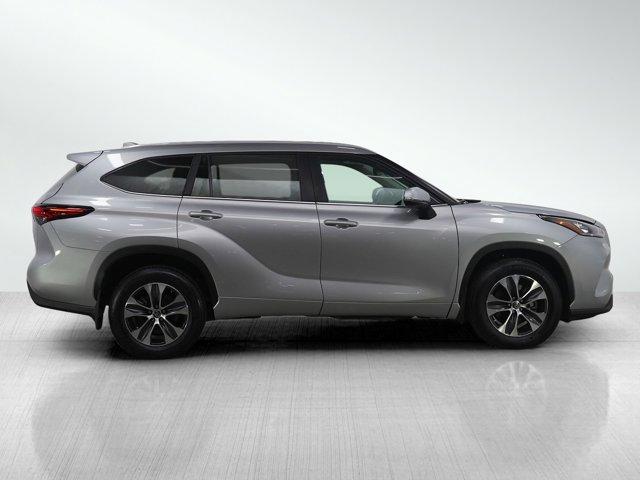 used 2023 Toyota Highlander car, priced at $42,549