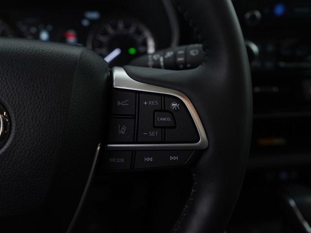 used 2023 Toyota Highlander car, priced at $42,549