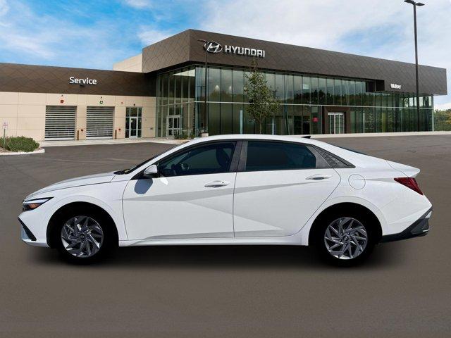 new 2026 Hyundai ELANTRA HEV car, priced at $27,495