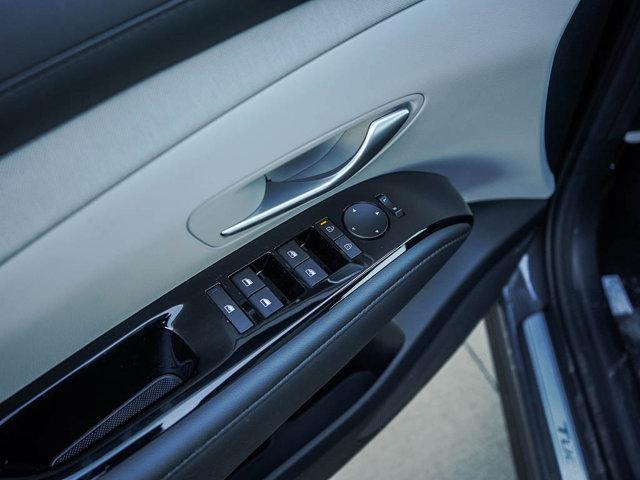 new 2026 Hyundai TUCSON Hybrid car, priced at $40,240