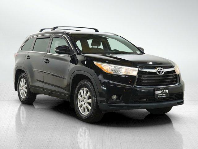 used 2015 Toyota Highlander car, priced at $19,549
