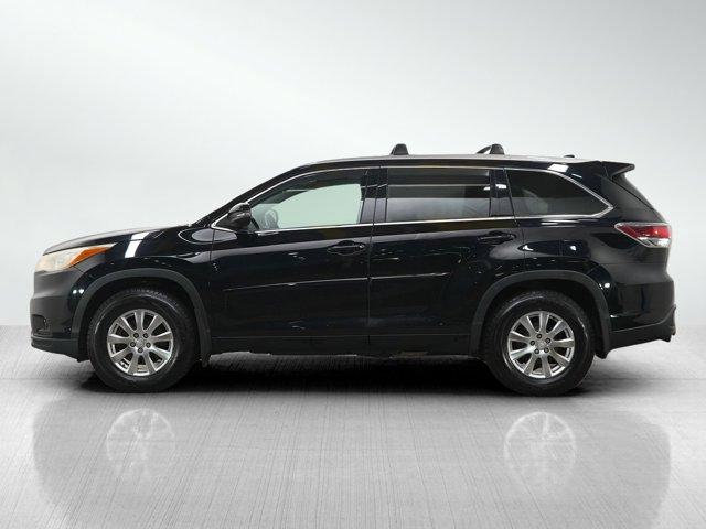 used 2015 Toyota Highlander car, priced at $19,549