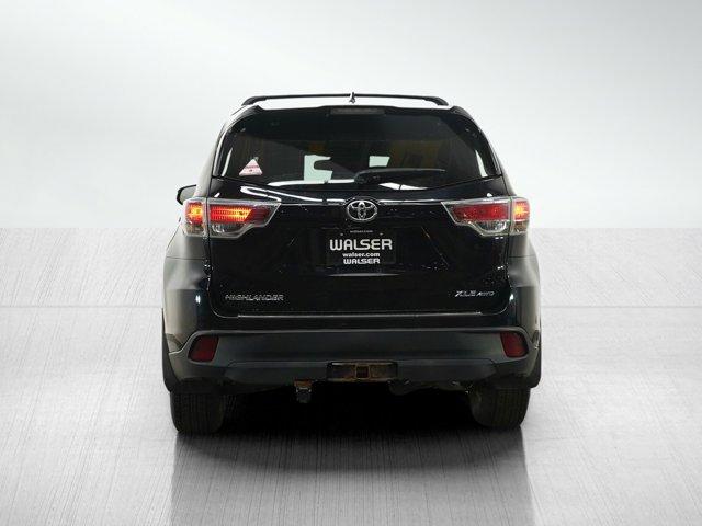 used 2015 Toyota Highlander car, priced at $19,549